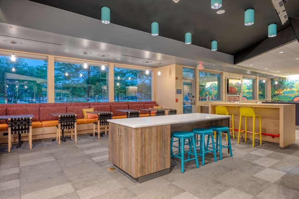 Tru By Hilton Indianapolis Lawrence, In Ξενοδοχείο Εστιατόριο φωτογραφία